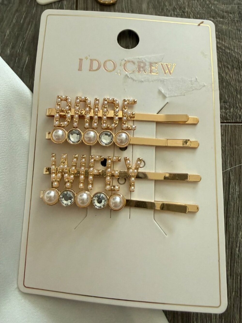 NWT Bride To Be Bridal I Do Crew Accessory 4 piece Bundle Earrings Hair - Picture 2 of 6